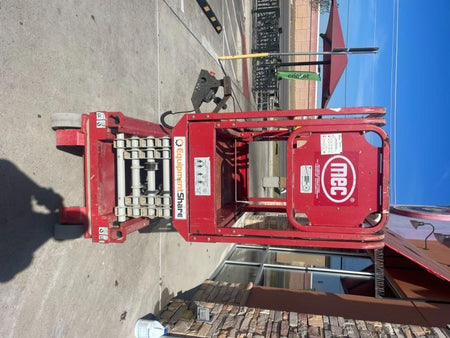 2019 MEC 1330SE MEC 1330SE w/ES Track Hardware, Full Extended 2 Year Warranty
