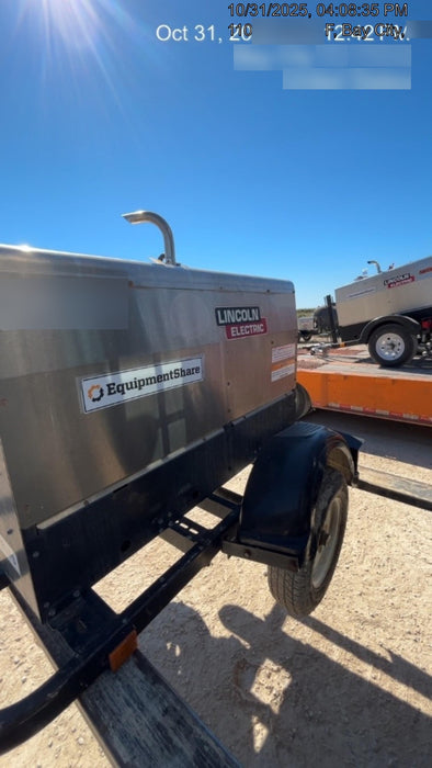 2019 Lincoln Electric Vantage 322 Welder Ready-Pak 3, Two wheel trailer, Fender and Light kit, Cable Rack