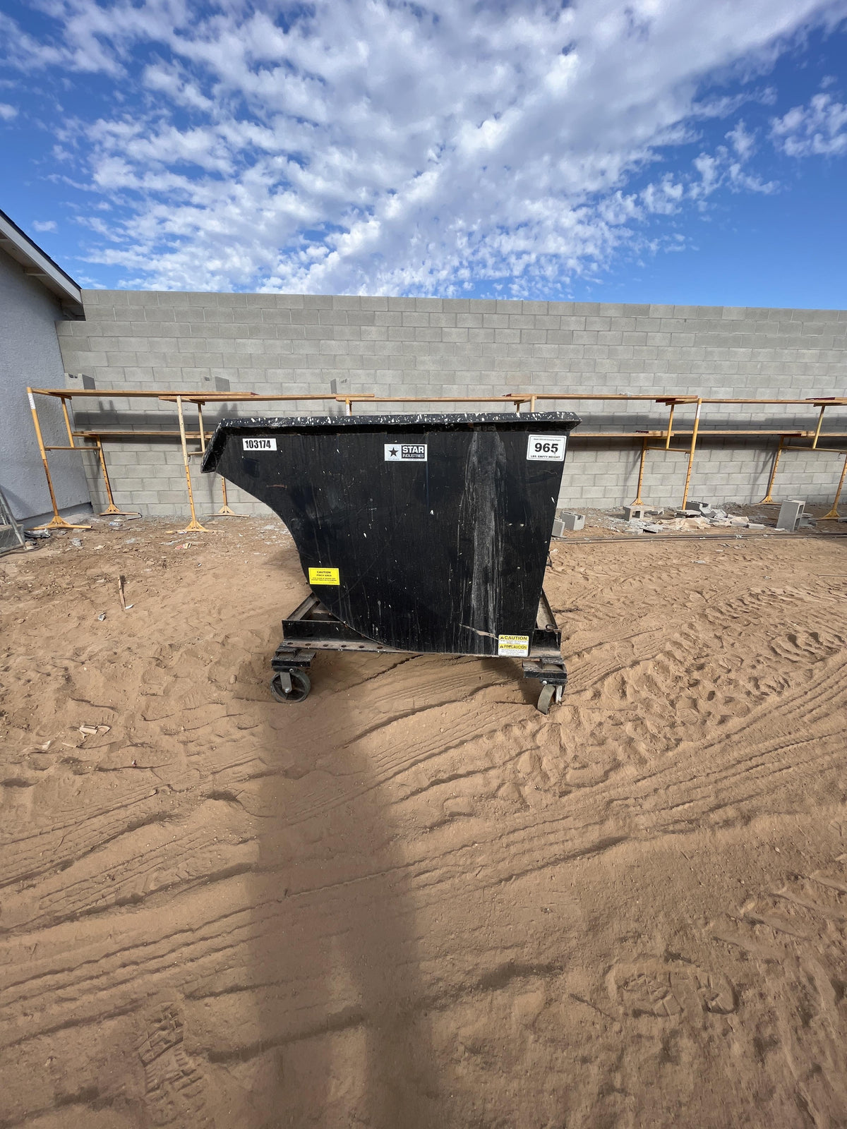 2020 STAR INDUSTRIES M-1820 - Self-Dump Hopper