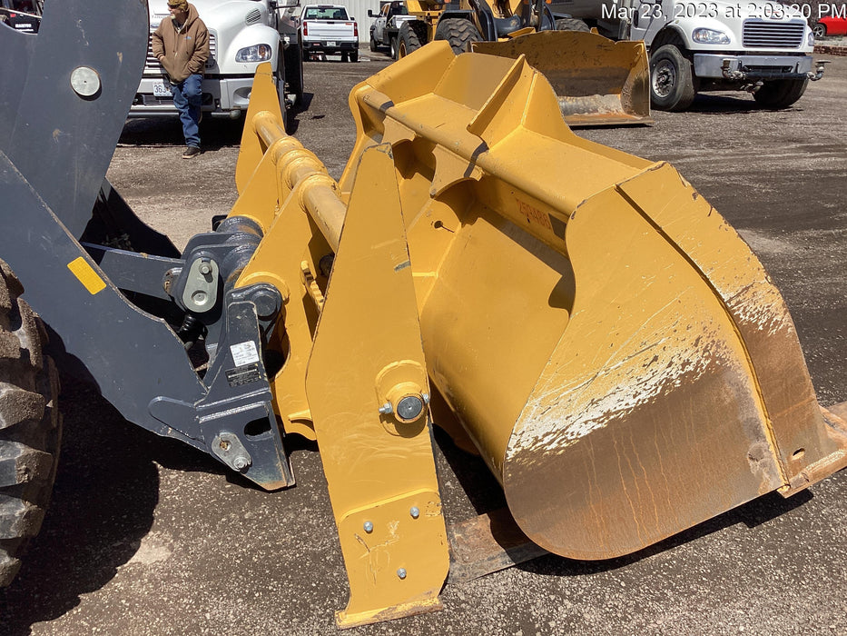 2020 JOHN DEERE 96" Loader Fork Carriage - John Deere