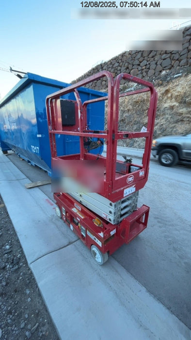 2020 MEC 1330SE Solid NM Tires, Steel Swing out Doors, LCS, Beacon, 900W Inverter