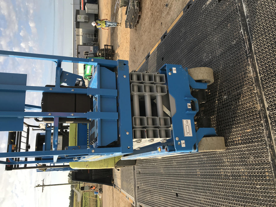 2020 Genie GS-1930 Solid Non Marking Tires, Beacon, Folding rails with half height swing gate