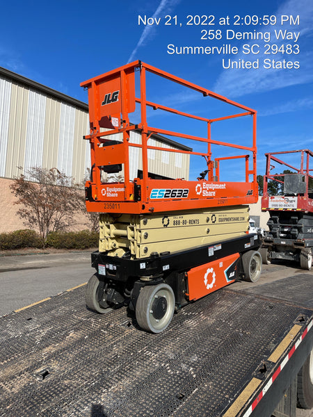 2022 JLG ES2632