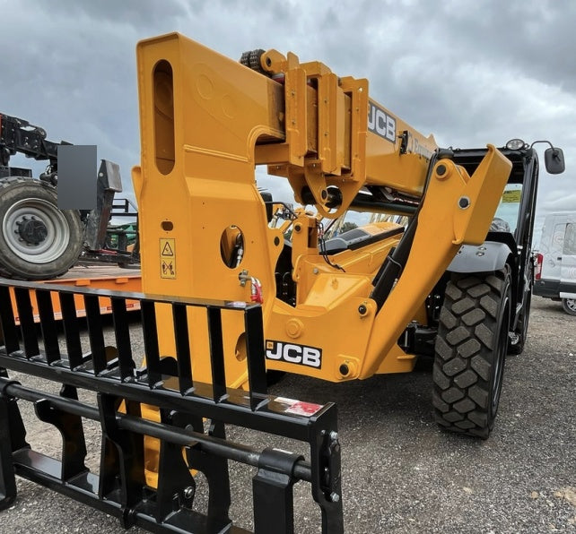 2024 JCB 510-56