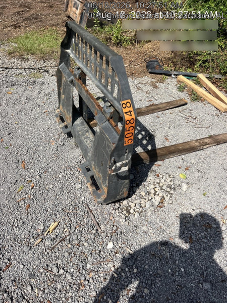 2023 SOLESBEE 48" Pallet Forks - Solesbee