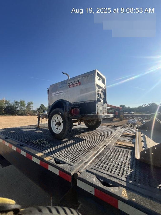 2019 Lincoln Electric Vantage 322 Welder Ready-Pak 3, Two wheel trailer, Fender and Light kit, Cable Rack