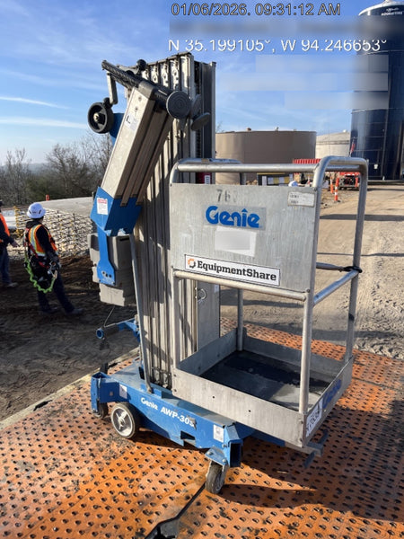 2018 GENIE AWP-30S