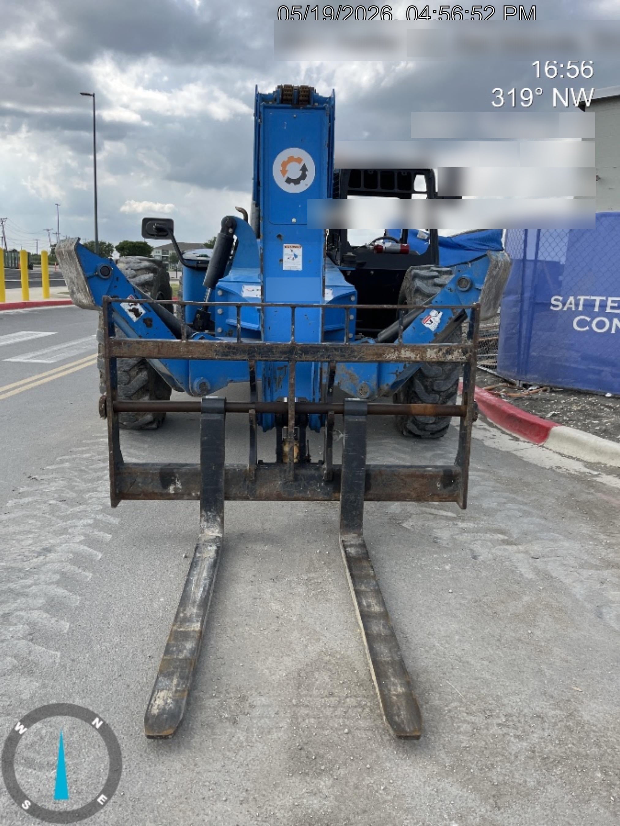 2018 GENIE GTH-1056