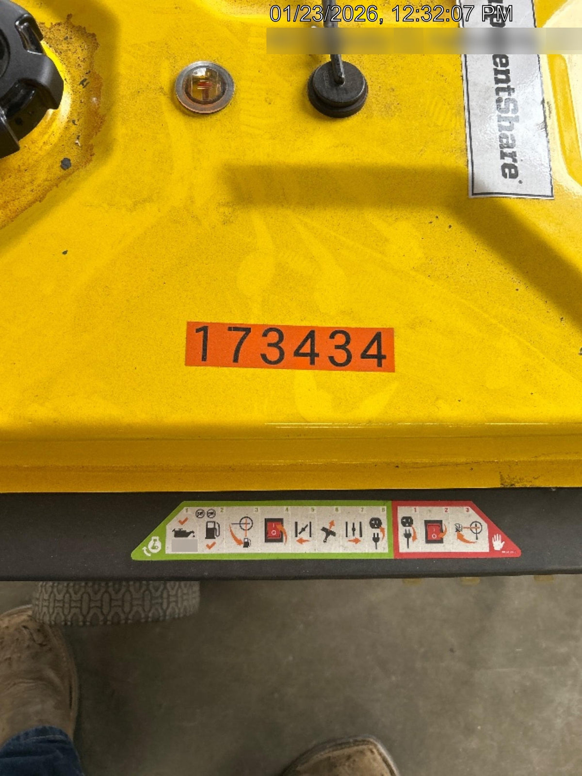 2021 CHAMPION POWER EQUIPMENT 201033C
