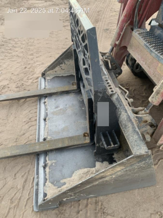 2020 PALADIN 48" Pallet Forks - Paladin