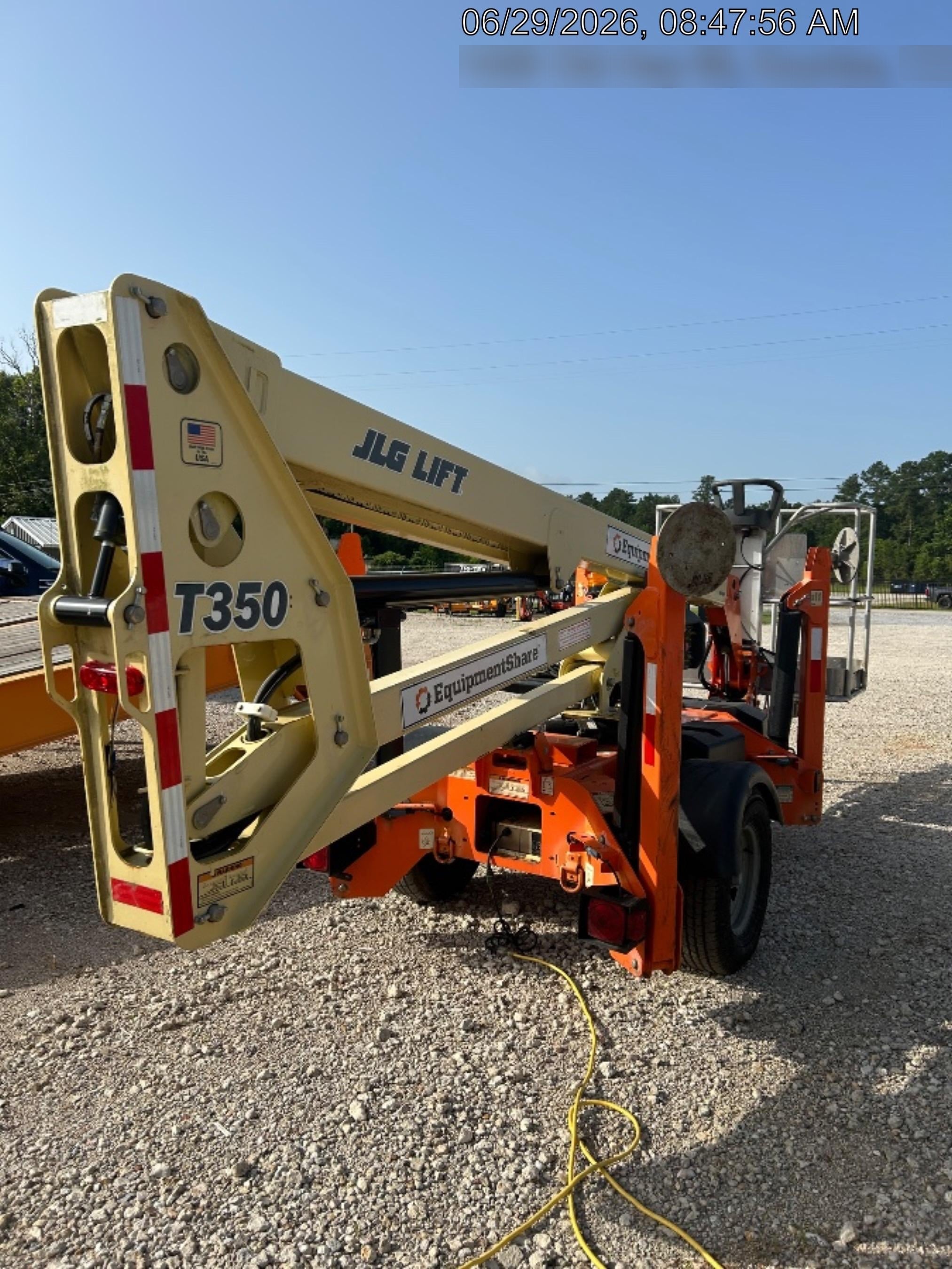 2021 JLG T350