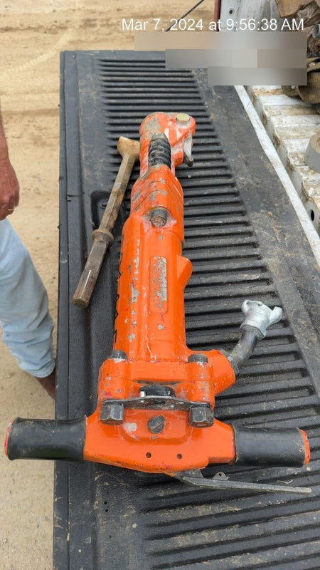 2023 MICHIGAN PNEUMATIC ES-TPB90-118-TRACKER
