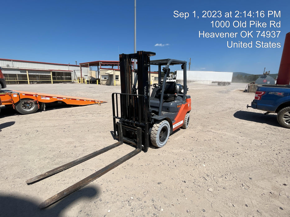 2022 TOYOTA 50-8FGU25