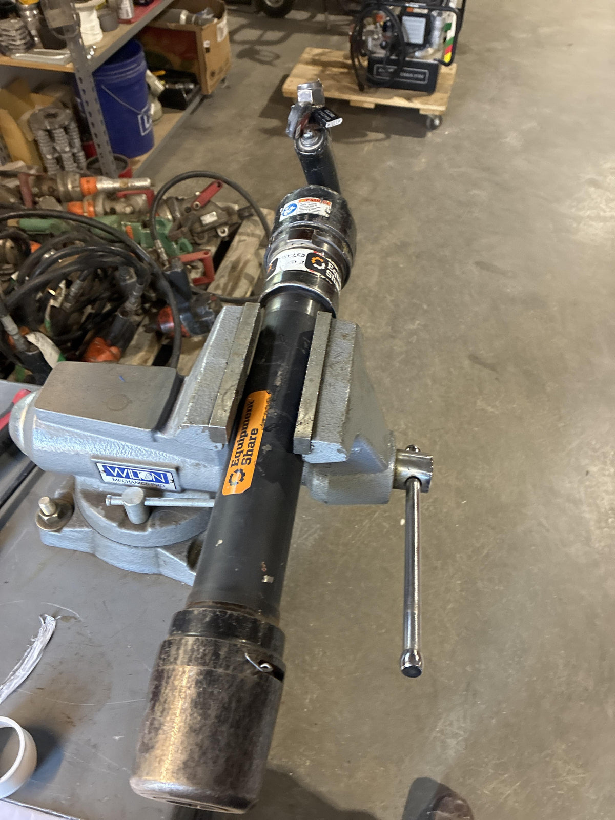 2020 CHICAGO PNEUMATIC CP4611 P