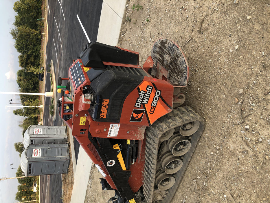 2020 DITCH WITCH SK800A