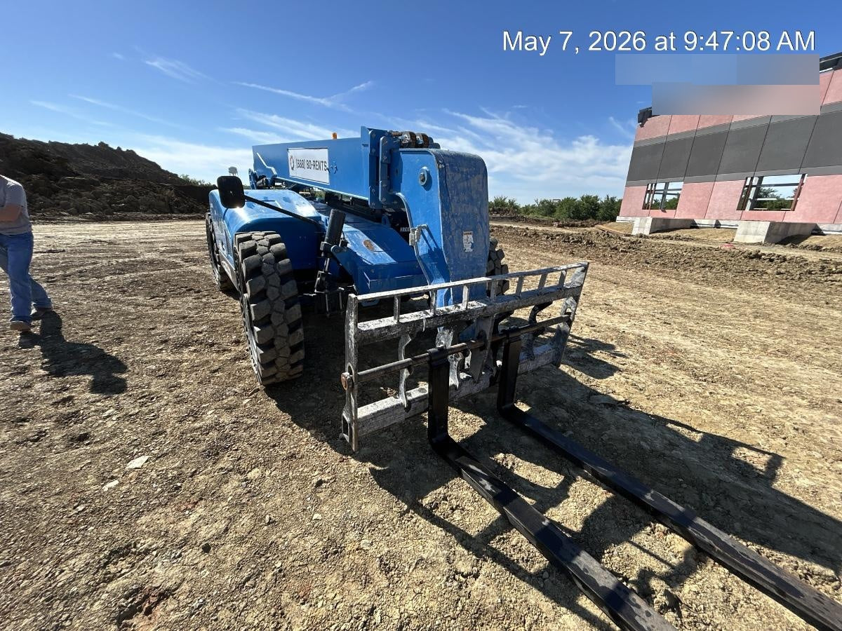 2023 GENIE GTH-844