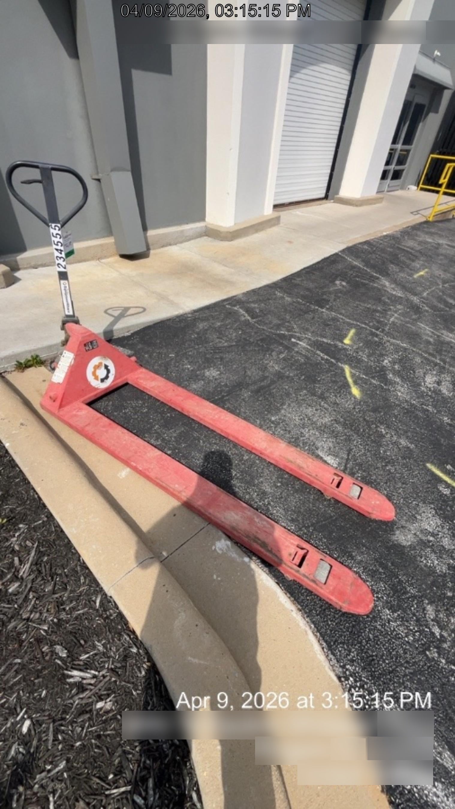 2022 DAYTON 5500 lb Pallet Jack