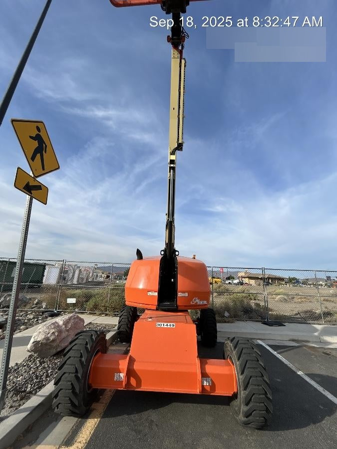 2020 JLG 460SJ