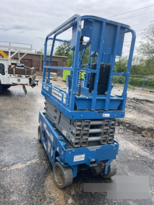 2019 Genie GS-1930 Fixed rails with chain Entry