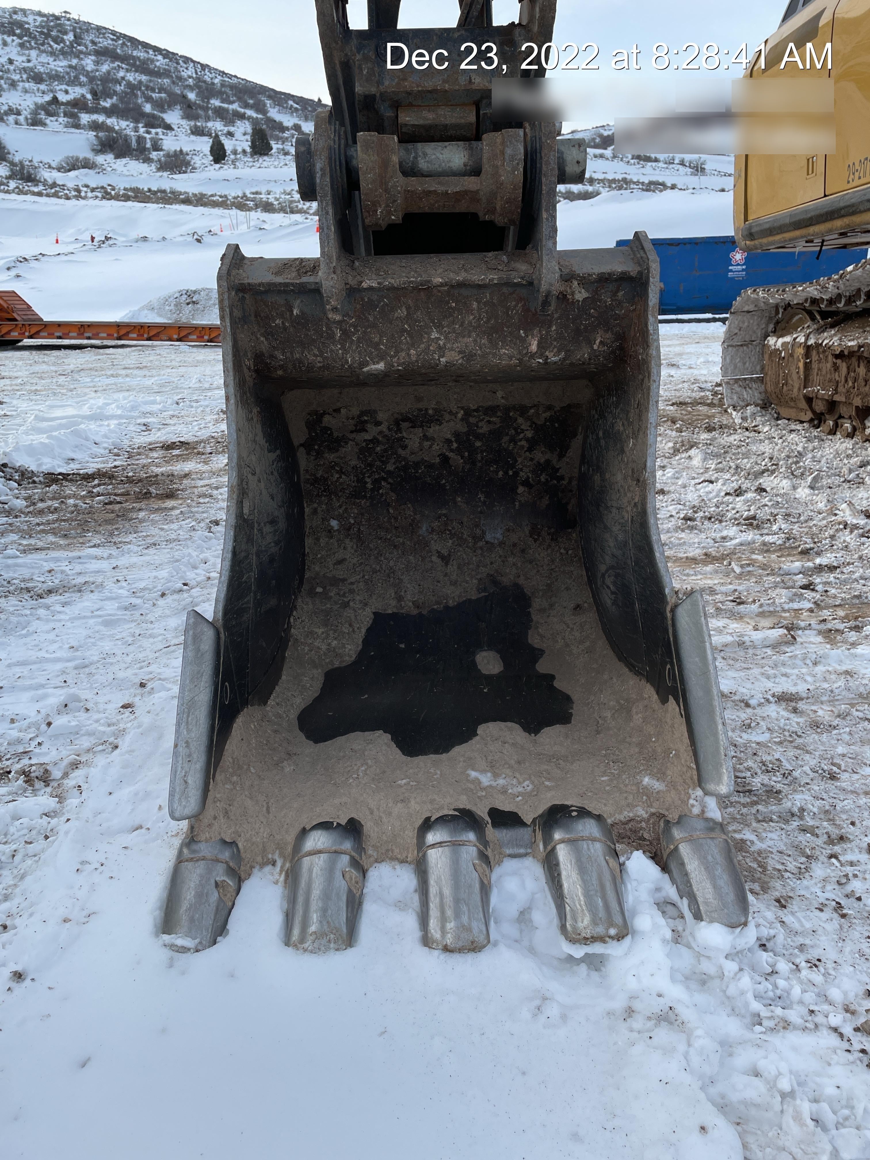 2020 DOOSAN 24" Bucket-Doosan