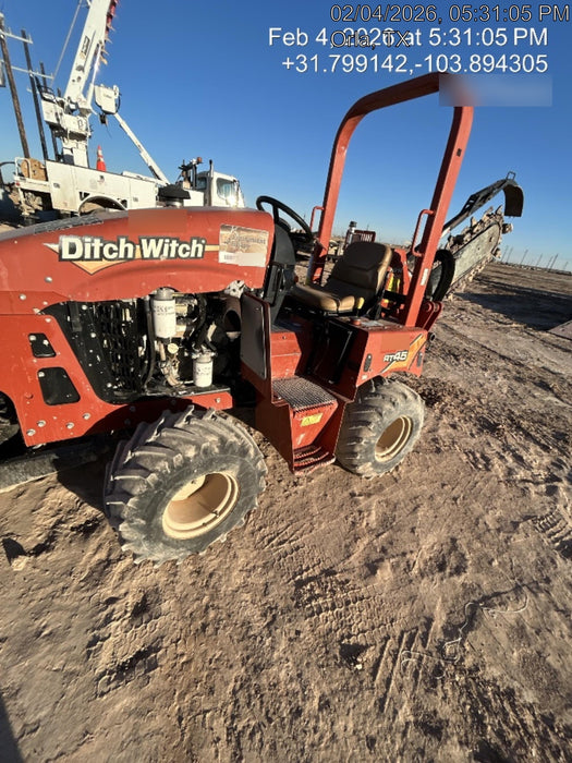 2019 DITCH WITCH RT45A