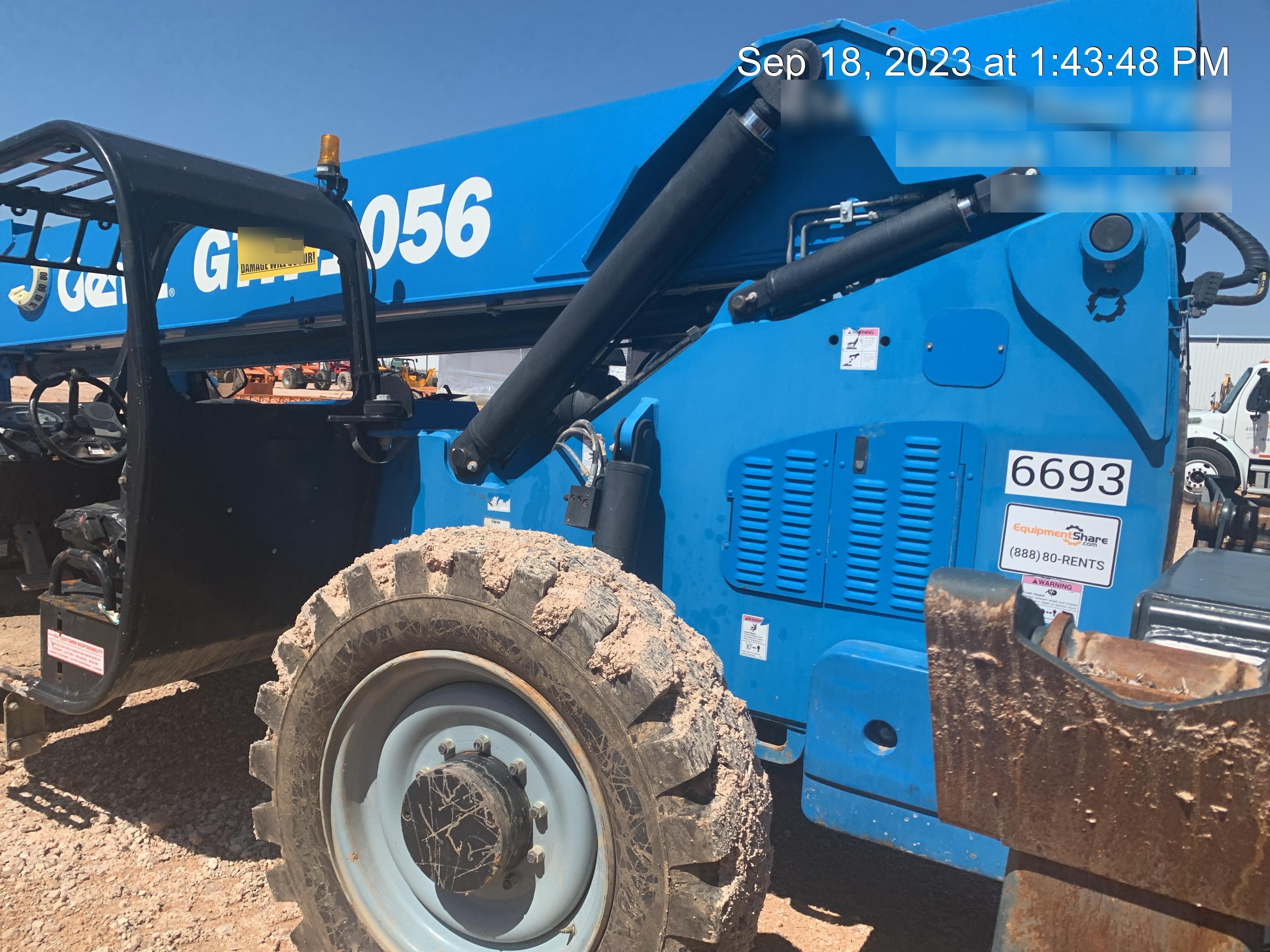 2017 GENIE GTH-1056