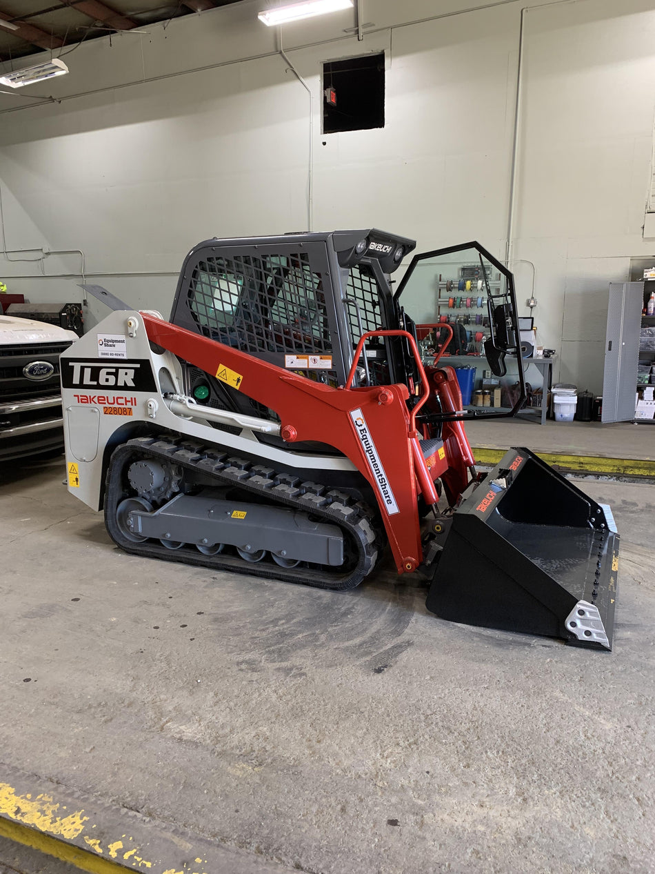 2022 TAKEUCHI TL6CR