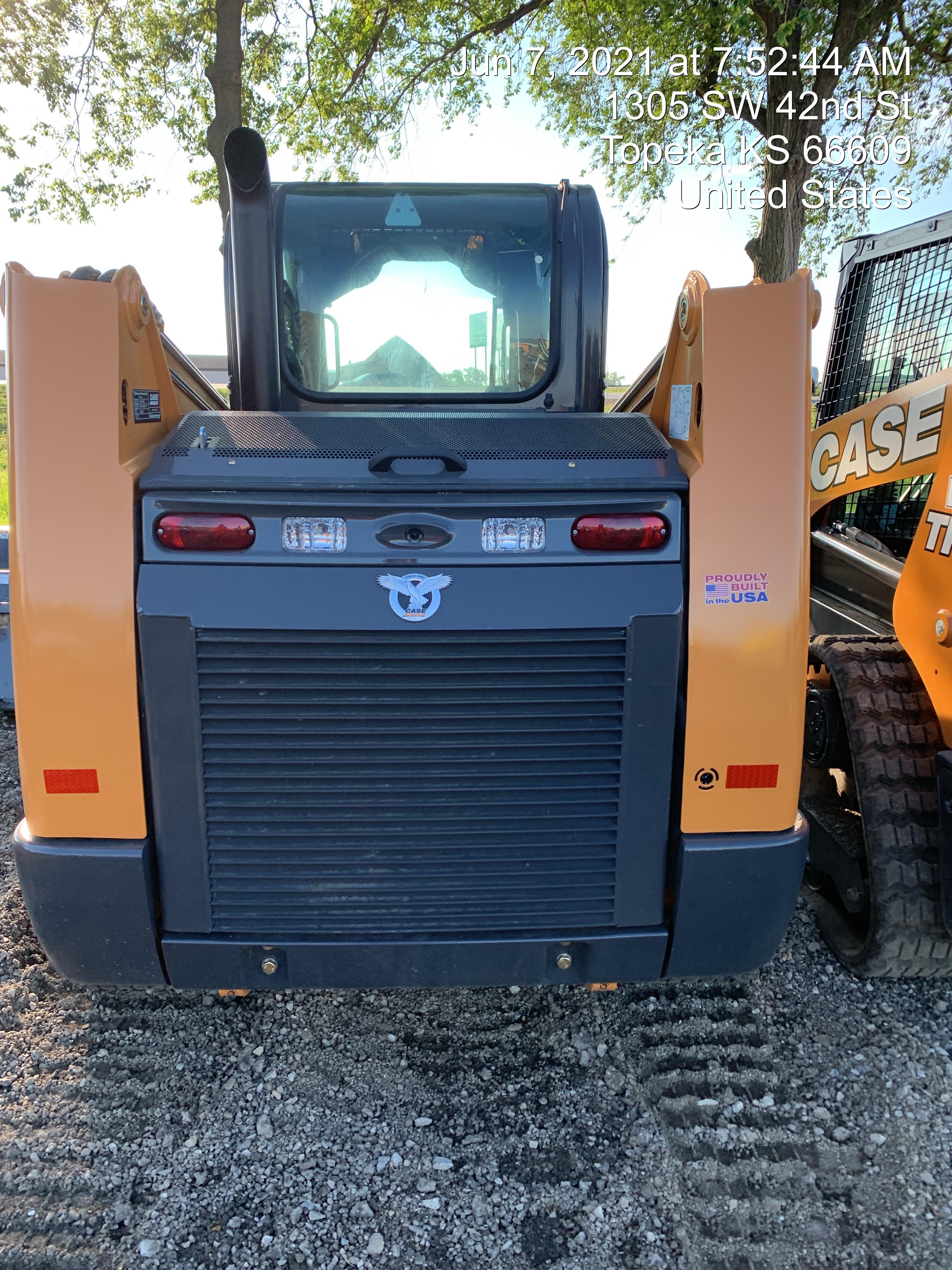 2021 CASE TR270B