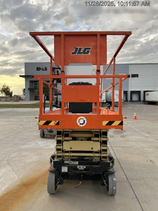 2021 JLG R3246