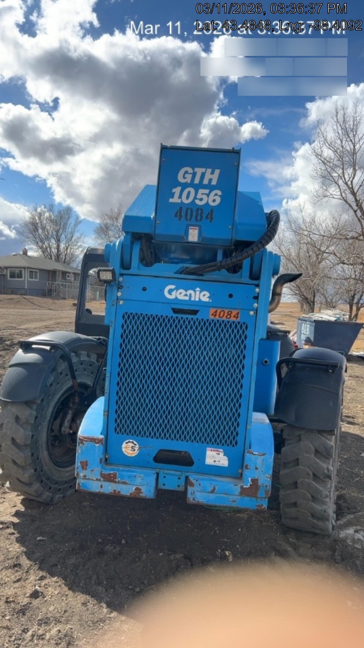 2017 GENIE GTH-1056