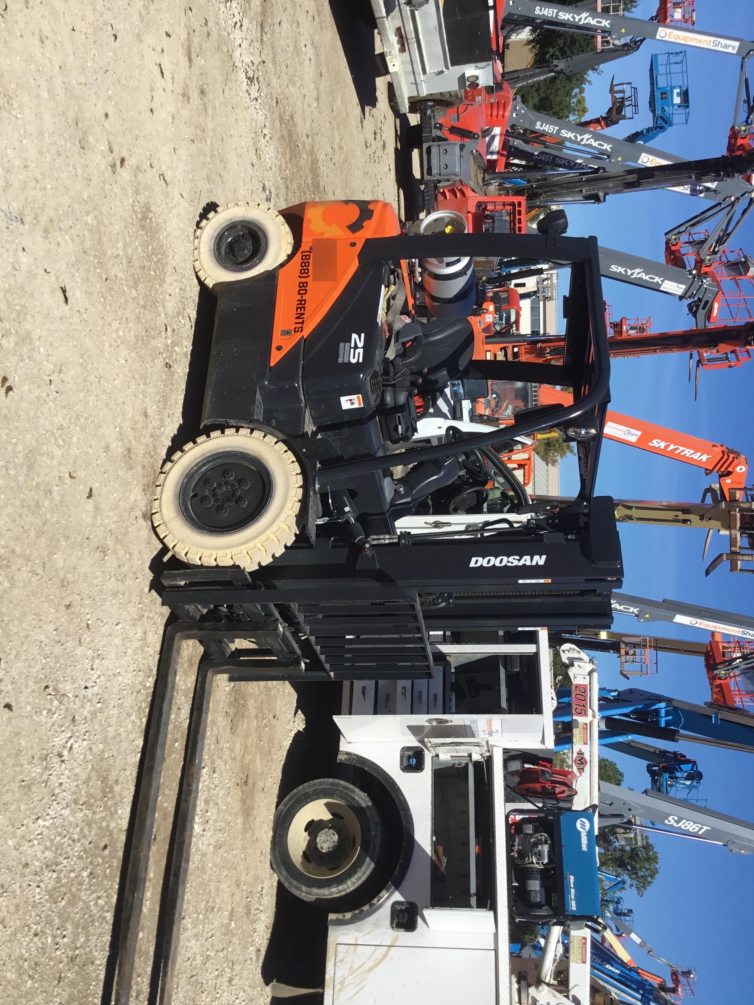 2018 DOOSAN G25P-7