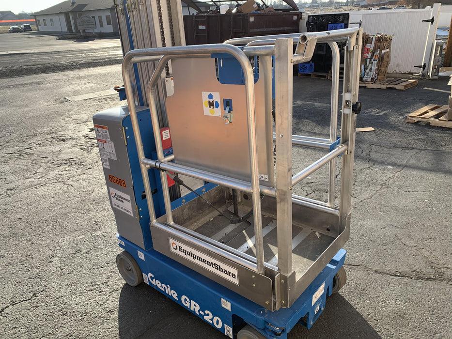 2020 GENIE GR-20