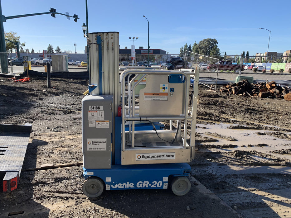 2019 GENIE GR-20