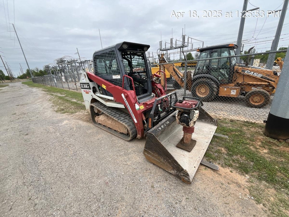 2022 TAKEUCHI TL8R2-CR