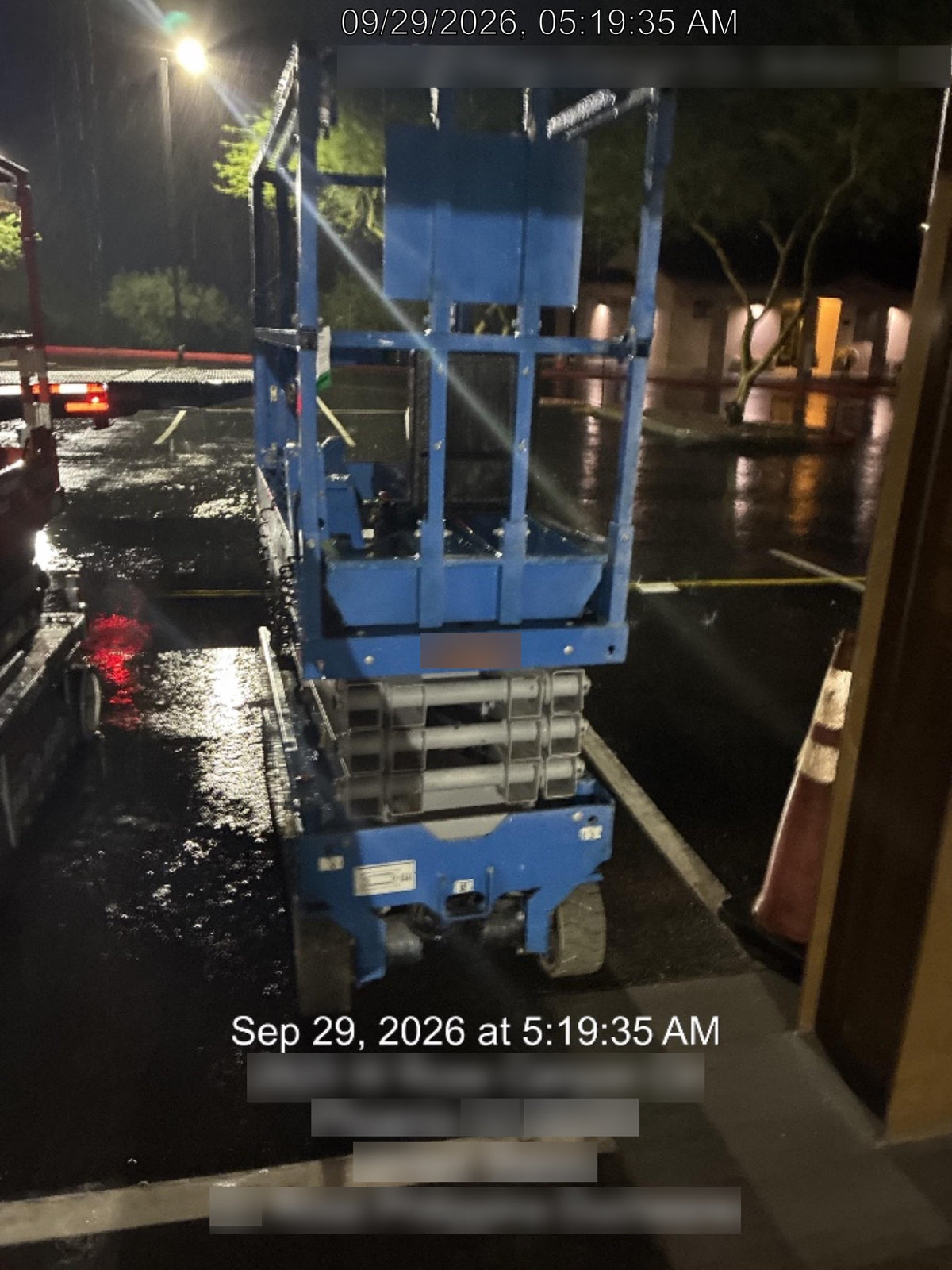 2020 Genie GS-1930 Solid Non Marking Tires, Beacon, Folding rails with half height swing gate, 800W Inverter