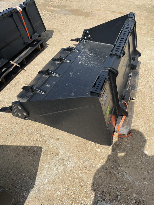 2025 EQUIPMENTSHARE 1006160 - 72" Tooth Bucket, CTL