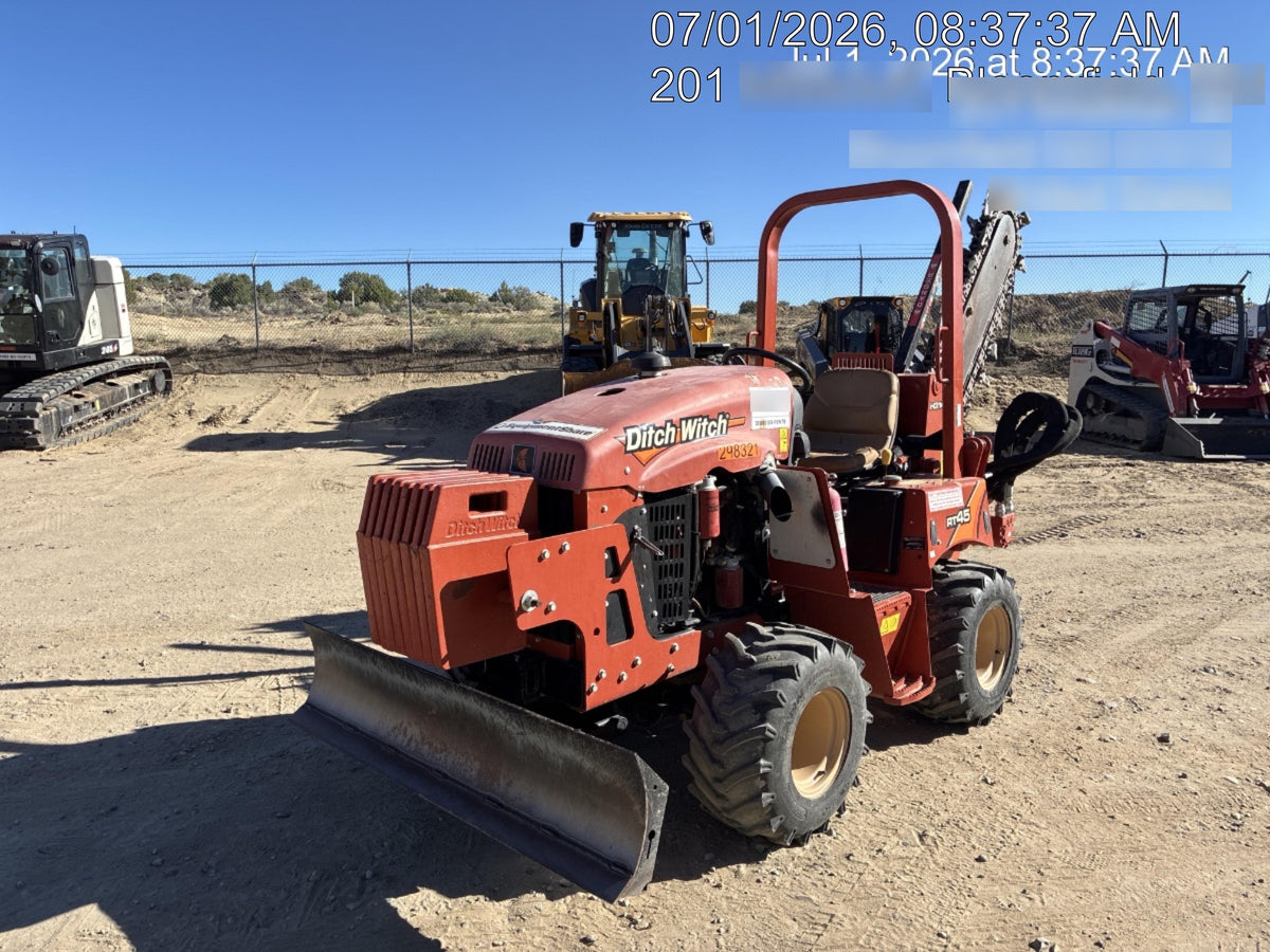 2023 DITCH WITCH RT45A