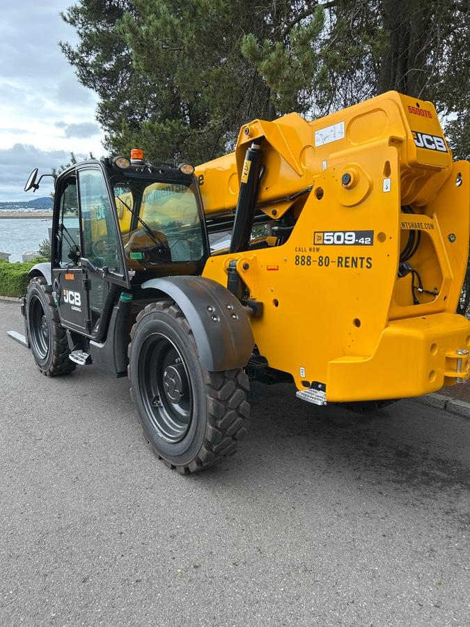 2025 JCB 509-42