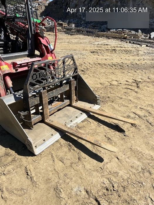 2022 PALADIN 48" Pallet Forks - Paladin