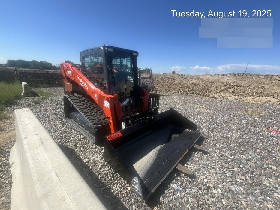 2022 TAKEUCHI 48" Pallet Forks - Takeuchi