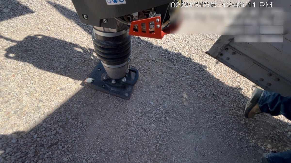 2025 HUSQVARNA LT6005