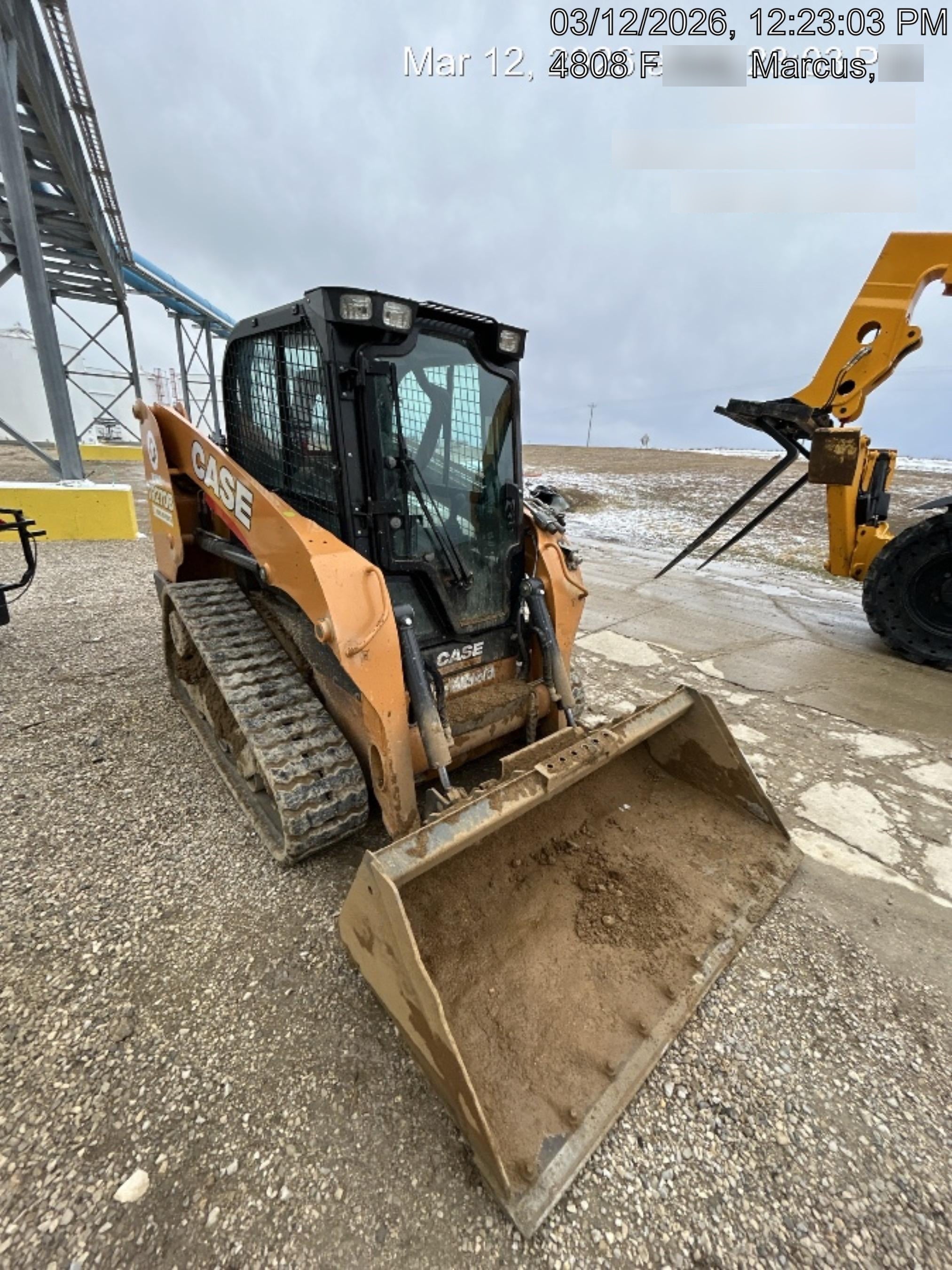 2021 CASE TR270B
