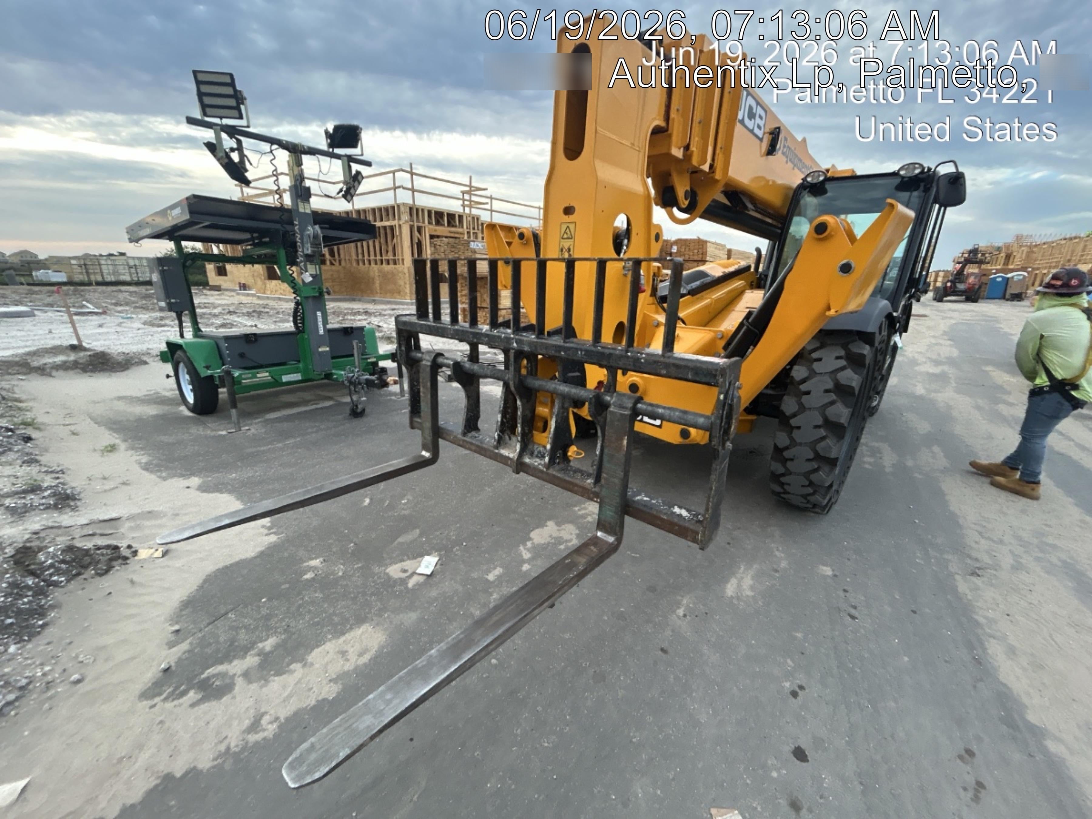 2026 JCB 510-56