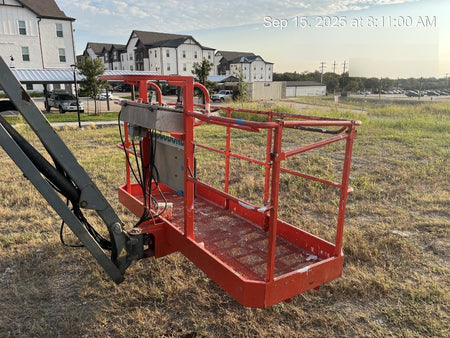 2016 SKYJACK SJ86T