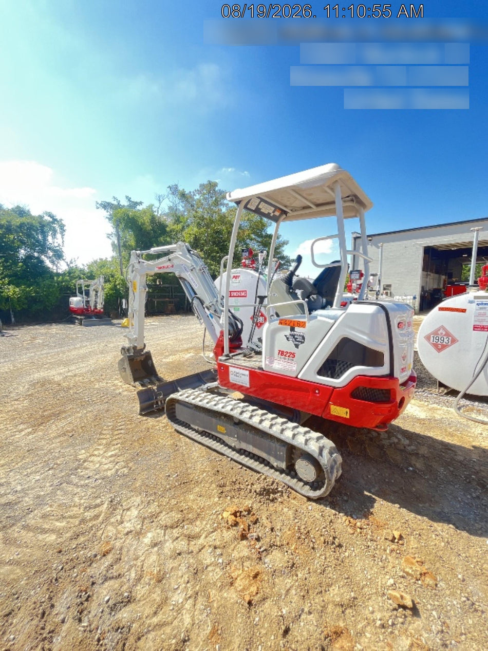 2022 TAKEUCHI TB225R