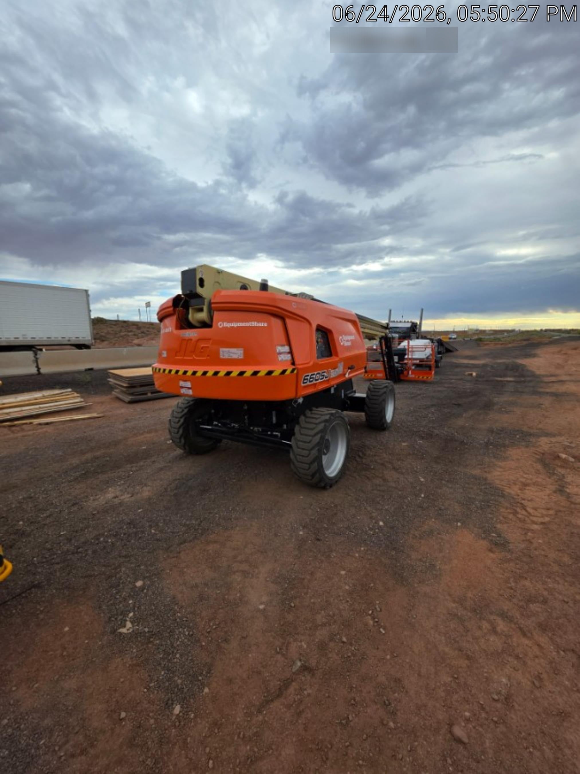 2025 JLG 660SJ