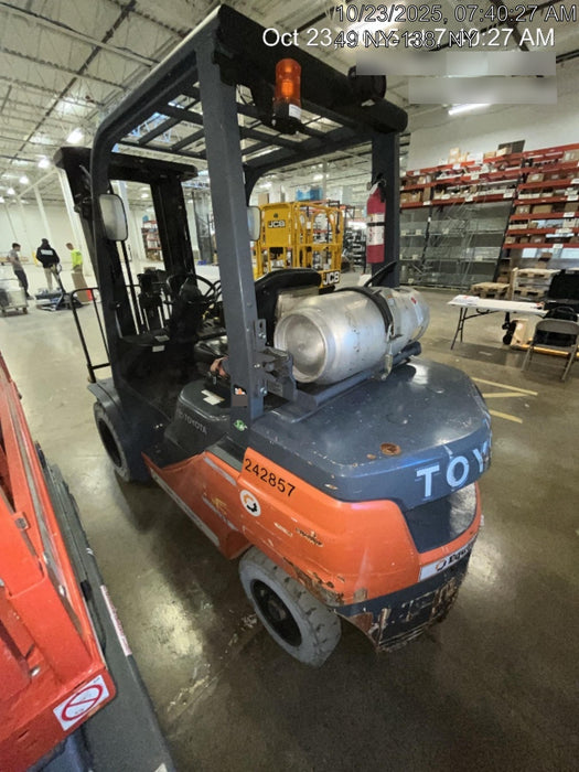 2022 TOYOTA 50-8FGU25