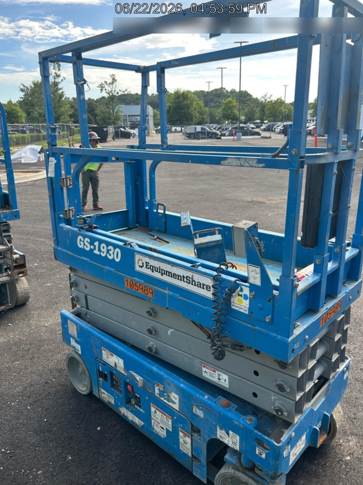 2020 Genie GS-1930 Solid Non Marking Tires, Beacon, Folding rails with half height swing gate