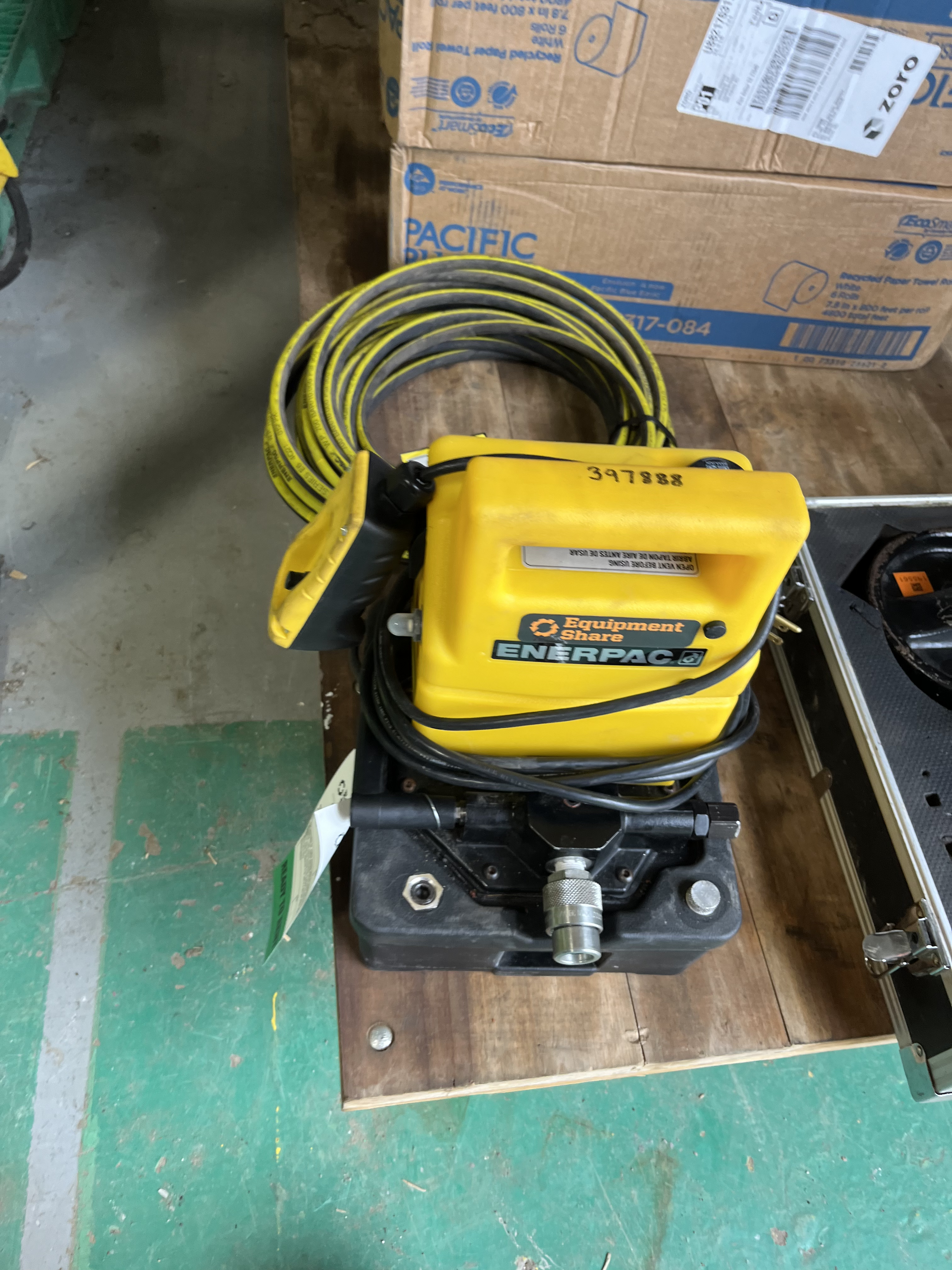 2024 ENERPAC PUJ1200B