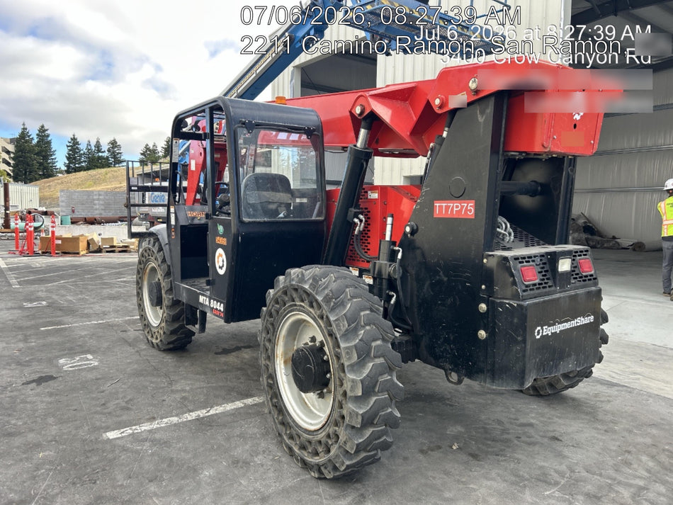 2023 TAKEUCHI TB235-2R